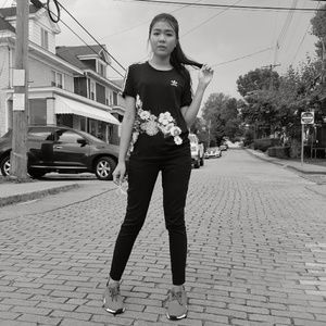 Meet your Posher, Paige